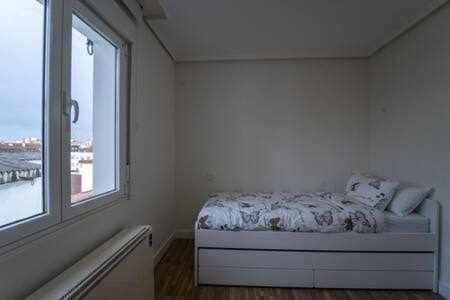 Apartmán Atico Terraza Playa Futbol Y Congresos Vut4708As Gijón Exteriér fotografie